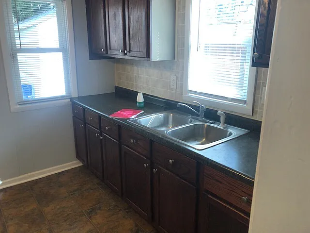 3 bed, 1 bath home in Rockford